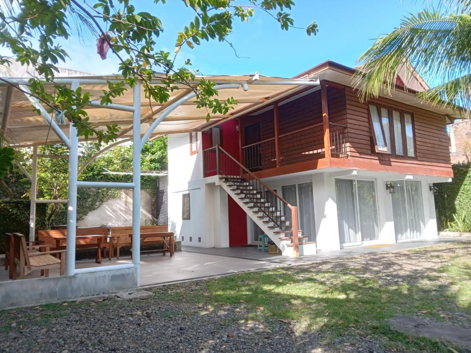 Banda Aceh Batoh Homestay - Private - Fits Up To 8 Persons ภายนอก รูปภาพ